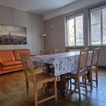Апартаменти Casa Tommaso П'яченца Екстер'єр фото